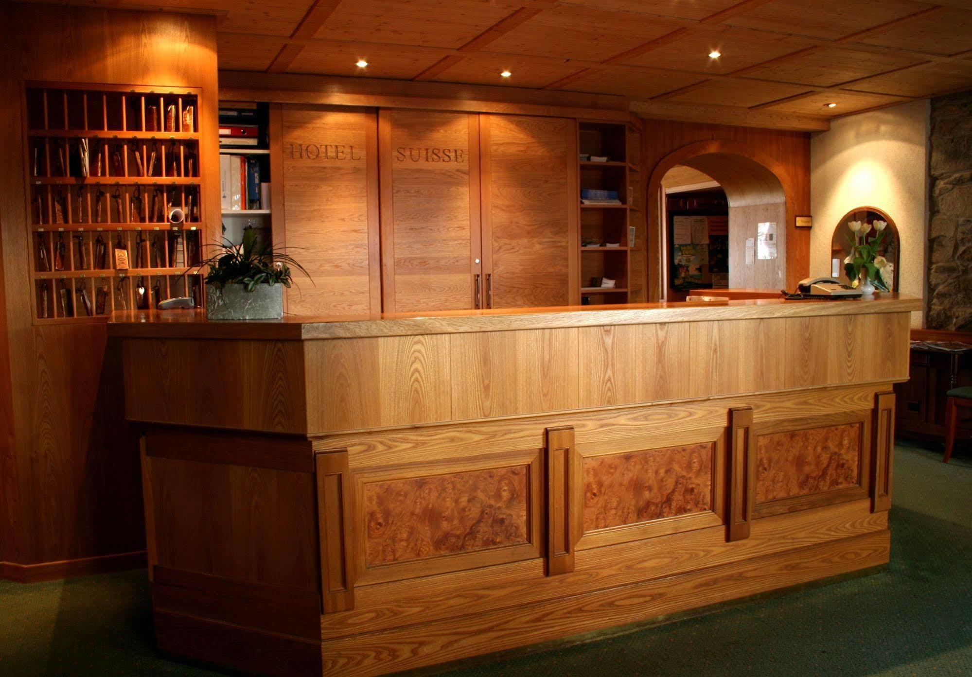 Hotel Suisse Champery Exterior photo